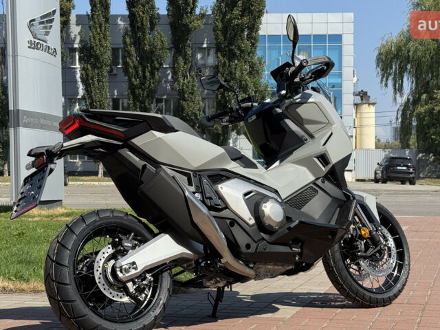 Хонда X-ADV 750, объемом двигателя 0 л и пробегом 0 тыс. км за 13028 $, фото 4 на Automoto.ua