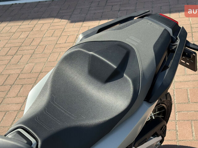 Хонда X-ADV 750, объемом двигателя 0 л и пробегом 0 тыс. км за 12976 $, фото 23 на Automoto.ua
