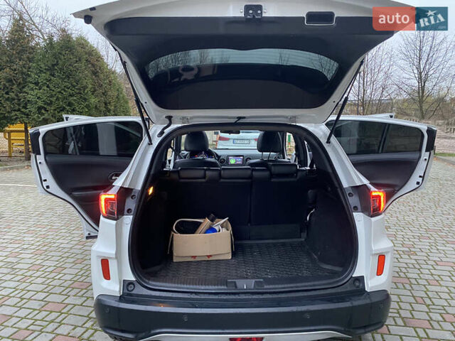 Белый Хонда X-NV, объемом двигателя 0 л и пробегом 88 тыс. км за 15000 $, фото 35 на Automoto.ua