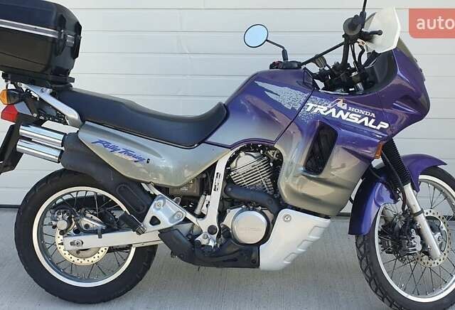 Фиолетовый Хонда XL 600V Transalp, объемом двигателя 0.6 л и пробегом 59 тыс. км за 3800 $, фото 2 на Automoto.ua