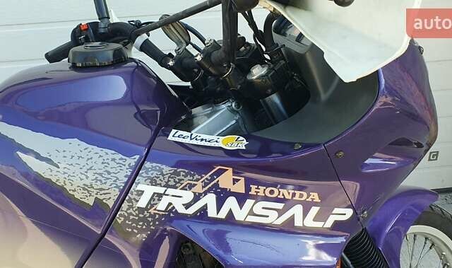 Фиолетовый Хонда XL 600V Transalp, объемом двигателя 0.6 л и пробегом 59 тыс. км за 3800 $, фото 16 на Automoto.ua