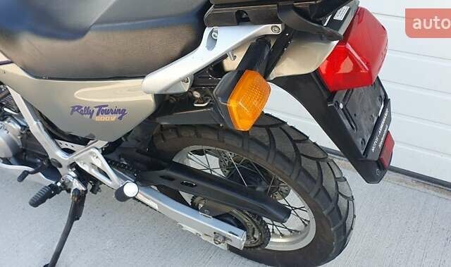 Фиолетовый Хонда XL 600V Transalp, объемом двигателя 0.6 л и пробегом 59 тыс. км за 3800 $, фото 6 на Automoto.ua