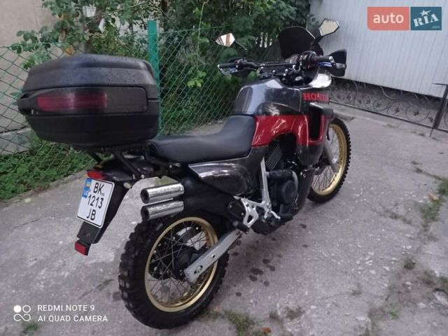 Сірий Хонда XL 600V Transalp, об'ємом двигуна 0.6 л та пробігом 50 тис. км за 2750 $, фото 7 на Automoto.ua
