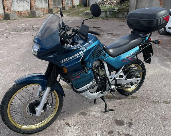 Зеленый Хонда XL 600V Transalp, объемом двигателя 0.58 л и пробегом 61 тыс. км за 3500 $, фото 1 на Automoto.ua