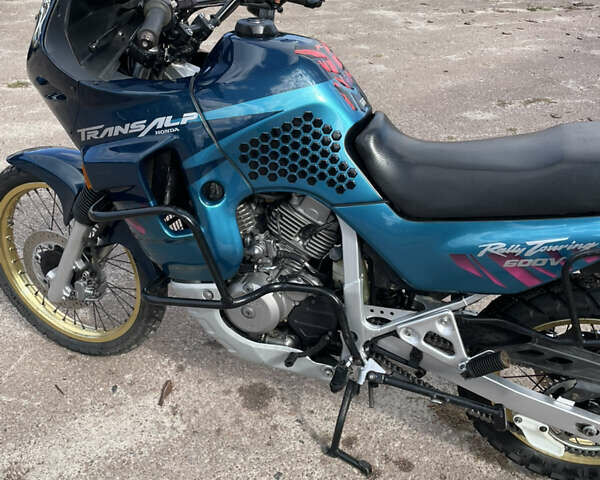 Зеленый Хонда XL 600V Transalp, объемом двигателя 0.58 л и пробегом 61 тыс. км за 3500 $, фото 16 на Automoto.ua