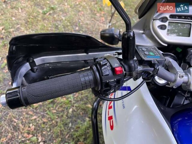 Белый Хонда XL 700V Transalp, объемом двигателя 0.68 л и пробегом 37 тыс. км за 6300 $, фото 12 на Automoto.ua