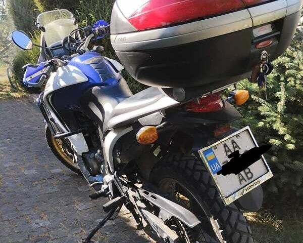 Хонда XL 700V Transalp, об'ємом двигуна 0.7 л та пробігом 70 тис. км за 4700 $, фото 2 на Automoto.ua