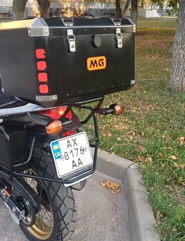 Хонда XL 700V Transalp, об'ємом двигуна 0.7 л та пробігом 31 тис. км за 6500 $, фото 7 на Automoto.ua