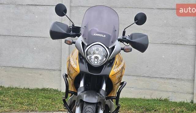 Хонда XL 700V Transalp, об'ємом двигуна 0.68 л та пробігом 38 тис. км за 6120 $, фото 7 на Automoto.ua