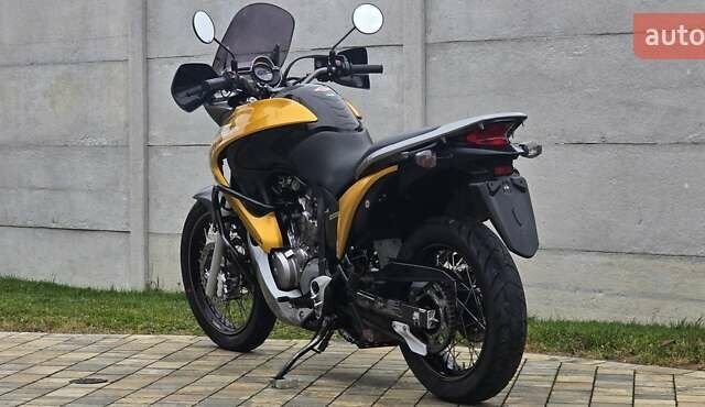 Хонда XL 700V Transalp, об'ємом двигуна 0.68 л та пробігом 38 тис. км за 6120 $, фото 4 на Automoto.ua