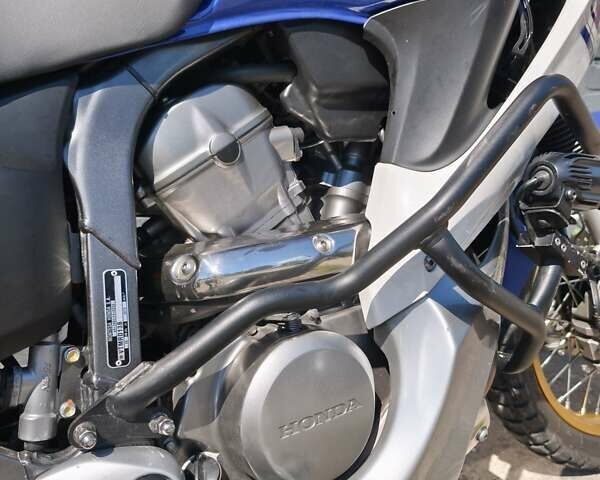 Синій Хонда XL 700V Transalp, об'ємом двигуна 0 л та пробігом 62 тис. км за 6000 $, фото 4 на Automoto.ua