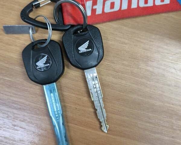 Синій Хонда XL 700V Transalp, об'ємом двигуна 0 л та пробігом 62 тис. км за 6000 $, фото 3 на Automoto.ua