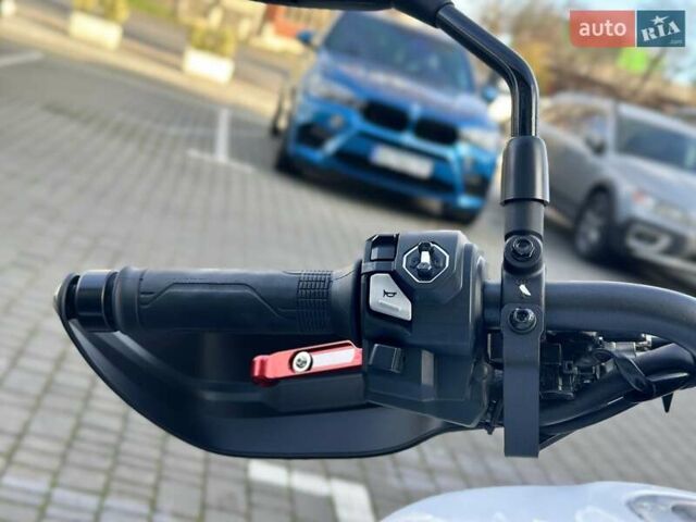 Белый Хонда XL 750 Transalp, объемом двигателя 0.76 л и пробегом 1 тыс. км за 12900 $, фото 21 на Automoto.ua