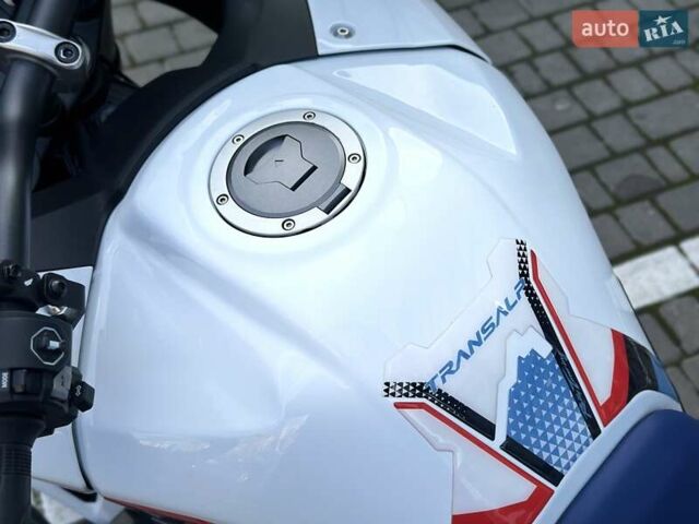 Белый Хонда XL 750 Transalp, объемом двигателя 0.76 л и пробегом 1 тыс. км за 12900 $, фото 25 на Automoto.ua