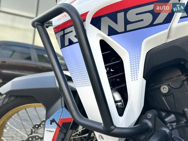 Белый Хонда XL 750 Transalp, объемом двигателя 0.76 л и пробегом 1 тыс. км за 12900 $, фото 28 на Automoto.ua