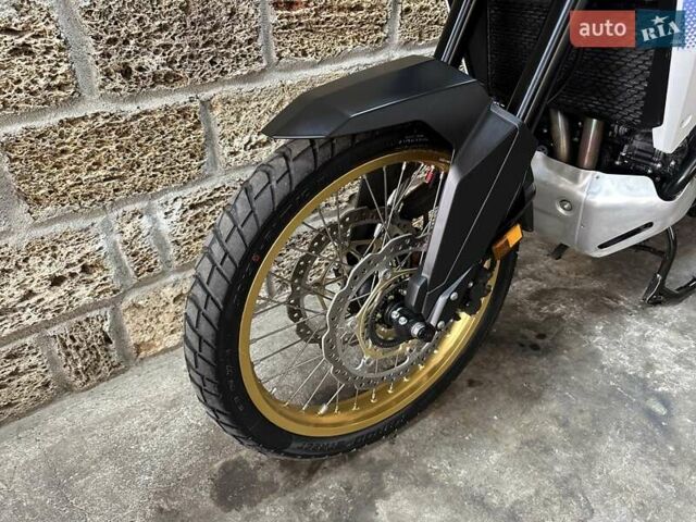 Хонда XL 750 Transalp, об'ємом двигуна 0 л та пробігом 3 тис. км за 9900 $, фото 13 на Automoto.ua