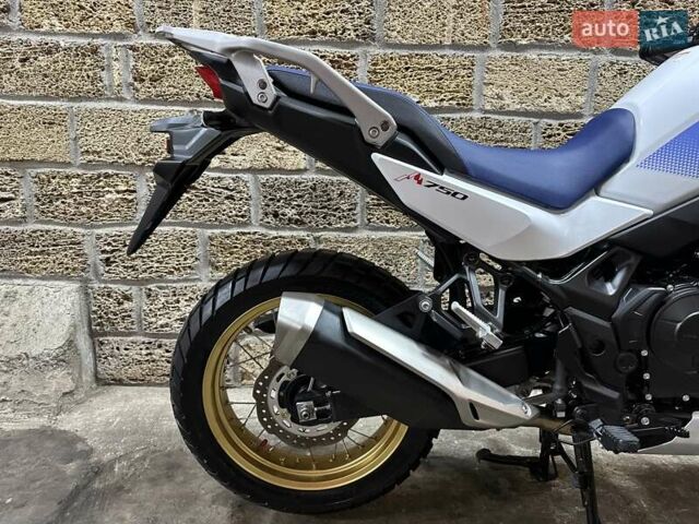 Хонда XL 750 Transalp, об'ємом двигуна 0 л та пробігом 3 тис. км за 9900 $, фото 9 на Automoto.ua