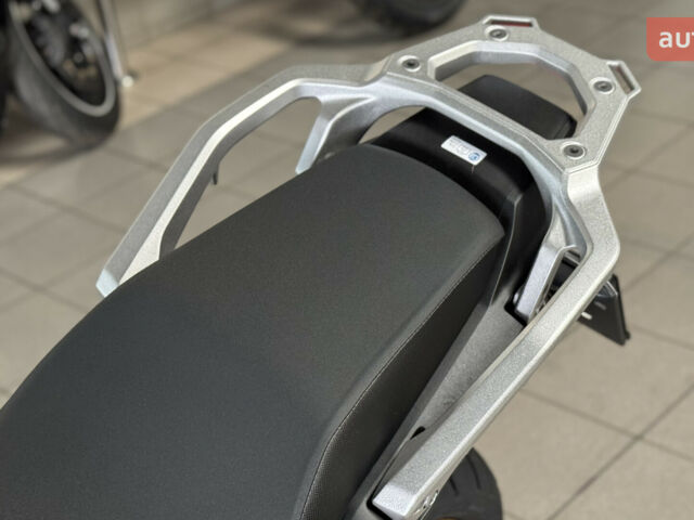 Хонда XL 750V Transalp, объемом двигателя 0 л и пробегом 0 тыс. км за 11812 $, фото 21 на Automoto.ua
