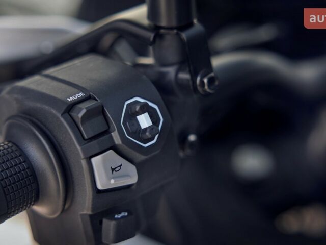 Хонда XL 750V Transalp, объемом двигателя 0 л и пробегом 0 тыс. км за 11823 $, фото 15 на Automoto.ua