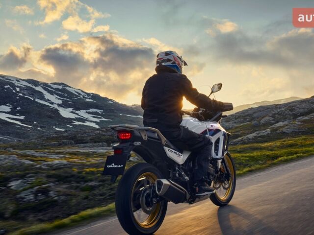 Хонда XL 750V Transalp, об'ємом двигуна 0 л та пробігом 0 тис. км за 11574 $, фото 10 на Automoto.ua