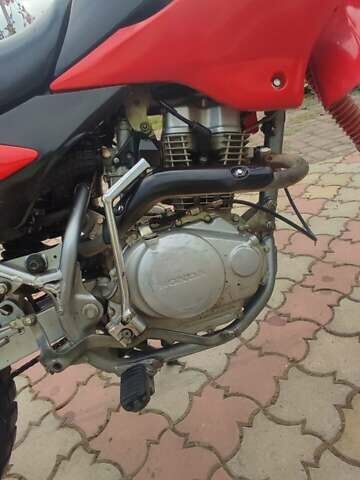 Красный Хонда XR 125L, объемом двигателя 0.13 л и пробегом 21 тыс. км за 1630 $, фото 1 на Automoto.ua