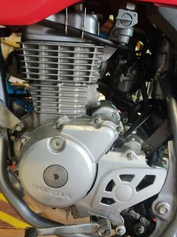 Красный Хонда XR 125L, объемом двигателя 0.13 л и пробегом 20 тыс. км за 1500 $, фото 6 на Automoto.ua