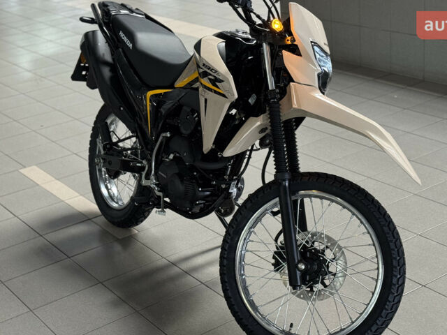 Хонда XR 190 L, объемом двигателя 0.18 л и пробегом 0 тыс. км за 3129 $, фото 8 на Automoto.ua