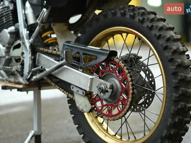 Черный Хонда XR 250 Tornado, объемом двигателя 0.2 л и пробегом 22 тыс. км за 3900 $, фото 8 на Automoto.ua