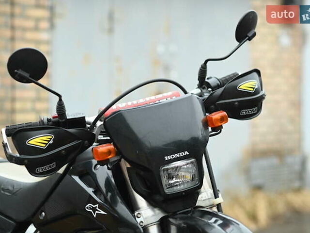 Черный Хонда XR 250 Tornado, объемом двигателя 0.2 л и пробегом 22 тыс. км за 3900 $, фото 11 на Automoto.ua