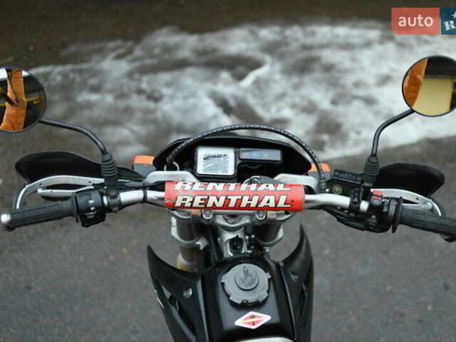 Черный Хонда XR 250 Tornado, объемом двигателя 0.2 л и пробегом 22 тыс. км за 3900 $, фото 56 на Automoto.ua