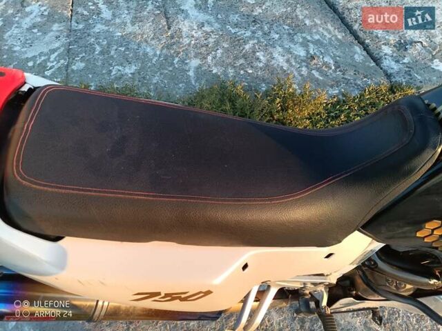 Білий Хонда XRV 750 Africa Twin, об'ємом двигуна 0 л та пробігом 45 тис. км за 3500 $, фото 6 на Automoto.ua