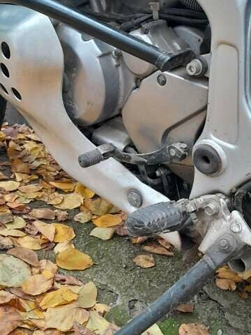 Білий Хонда XRV 750 Africa Twin, об'ємом двигуна 0.74 л та пробігом 72 тис. км за 2600 $, фото 4 на Automoto.ua