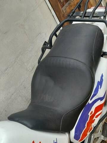 Білий Хонда XRV 750 Africa Twin, об'ємом двигуна 0.74 л та пробігом 72 тис. км за 2600 $, фото 10 на Automoto.ua