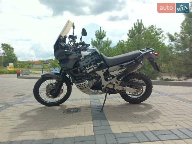 Чорний Хонда XRV 750 Africa Twin, об'ємом двигуна 0.75 л та пробігом 51 тис. км за 4500 $, фото 11 на Automoto.ua
