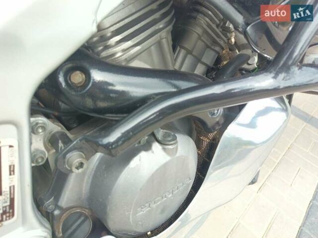 Чорний Хонда XRV 750 Africa Twin, об'ємом двигуна 0.75 л та пробігом 51 тис. км за 4500 $, фото 19 на Automoto.ua