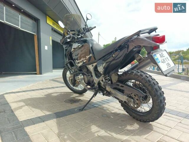 Чорний Хонда XRV 750 Africa Twin, об'ємом двигуна 0.75 л та пробігом 51 тис. км за 4500 $, фото 10 на Automoto.ua