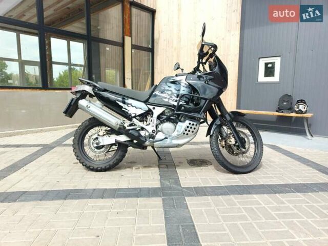 Чорний Хонда XRV 750 Africa Twin, об'ємом двигуна 0.75 л та пробігом 51 тис. км за 4500 $, фото 7 на Automoto.ua