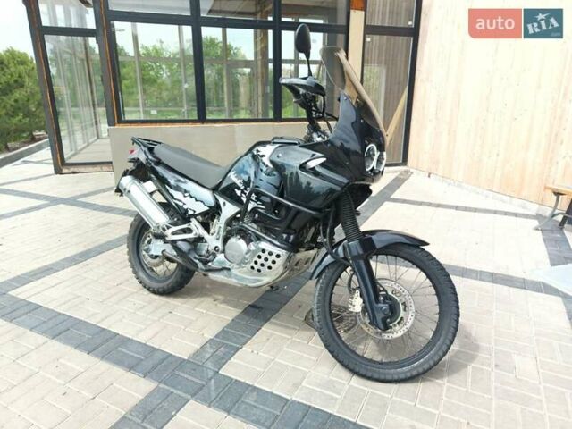Чорний Хонда XRV 750 Africa Twin, об'ємом двигуна 0.75 л та пробігом 51 тис. км за 4500 $, фото 6 на Automoto.ua