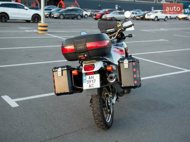 Сірий Хонда XRV 750 Africa Twin, об'ємом двигуна 0.74 л та пробігом 61 тис. км за 5500 $, фото 3 на Automoto.ua