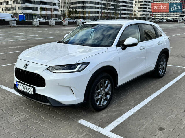 Белый Хонда ZR-V, объемом двигателя 1.99 л и пробегом 21 тыс. км за 33750 $, фото 1 на Automoto.ua