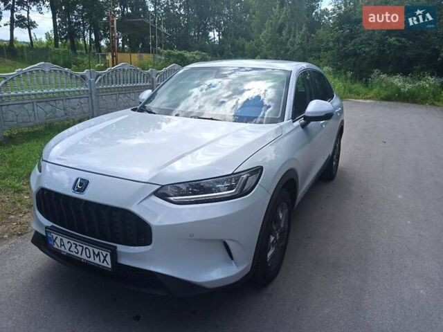 Белый Хонда ZR-V, объемом двигателя 1.99 л и пробегом 6 тыс. км за 34700 $, фото 2 на Automoto.ua