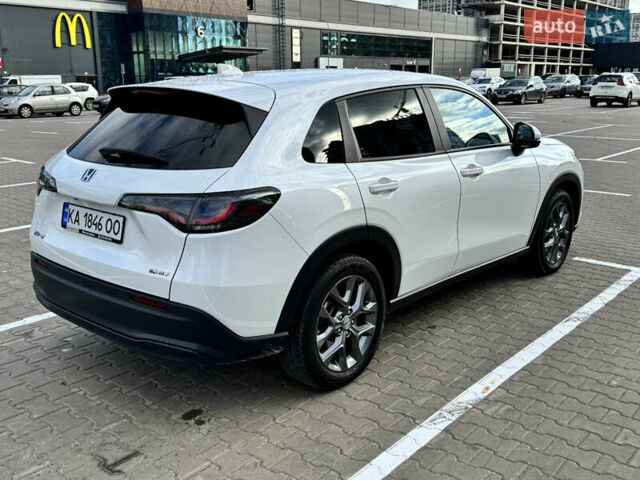Белый Хонда ZR-V, объемом двигателя 1.99 л и пробегом 21 тыс. км за 33750 $, фото 3 на Automoto.ua
