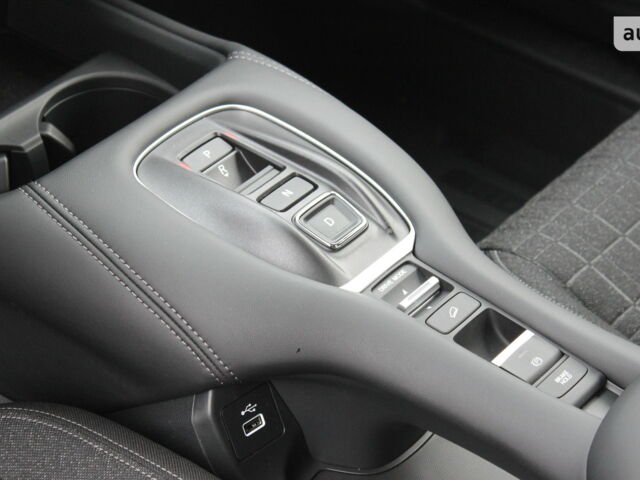 Хонда ZR-V, об'ємом двигуна 1.99 л та пробігом 0 тис. км за 48216 $, фото 12 на Automoto.ua