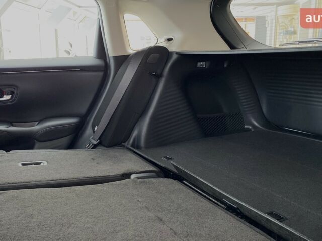 Хонда ZR-V 2023 в Киеве на Automoto.ua Хонда ZR-V, объемом двигателя 1.99 л и пробегом 0 тыс. км за 35543 $, фото 52 на Automoto.ua