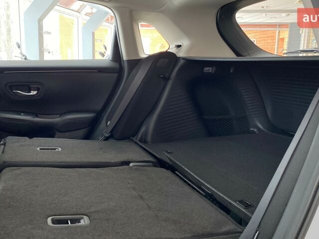 Хонда ZR-V 2023 в Киеве на Automoto.ua Хонда ZR-V, объемом двигателя 1.99 л и пробегом 0 тыс. км за 35543 $, фото 44 на Automoto.ua