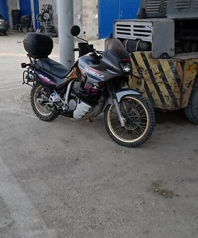 Черный Hongda Люкс, объемом двигателя 0 л и пробегом 80 тыс. км за 2200 $, фото 2 на Automoto.ua