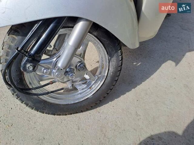 Серый Hongda Люкс, объемом двигателя 0 л и пробегом 9 тыс. км за 550 $, фото 7 на Automoto.ua