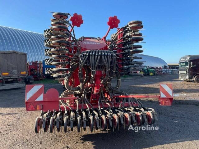 Красный Хорш Пронто, объемом двигателя 0 л и пробегом 0 тыс. км за 141829 $, фото 2 на Automoto.ua