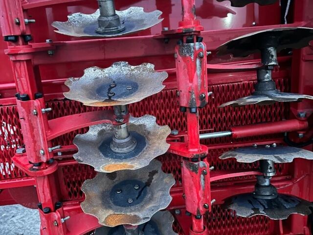 Красный Хорш Пронто, объемом двигателя 0 л и пробегом 0 тыс. км за 110668 $, фото 4 на Automoto.ua