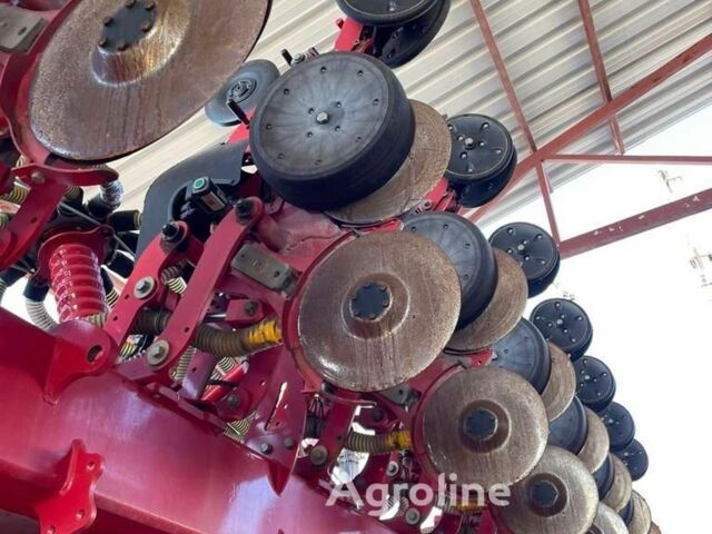 Червоний Хорш Другая, об'ємом двигуна 0 л та пробігом 0 тис. км за 188518 $, фото 2 на Automoto.ua